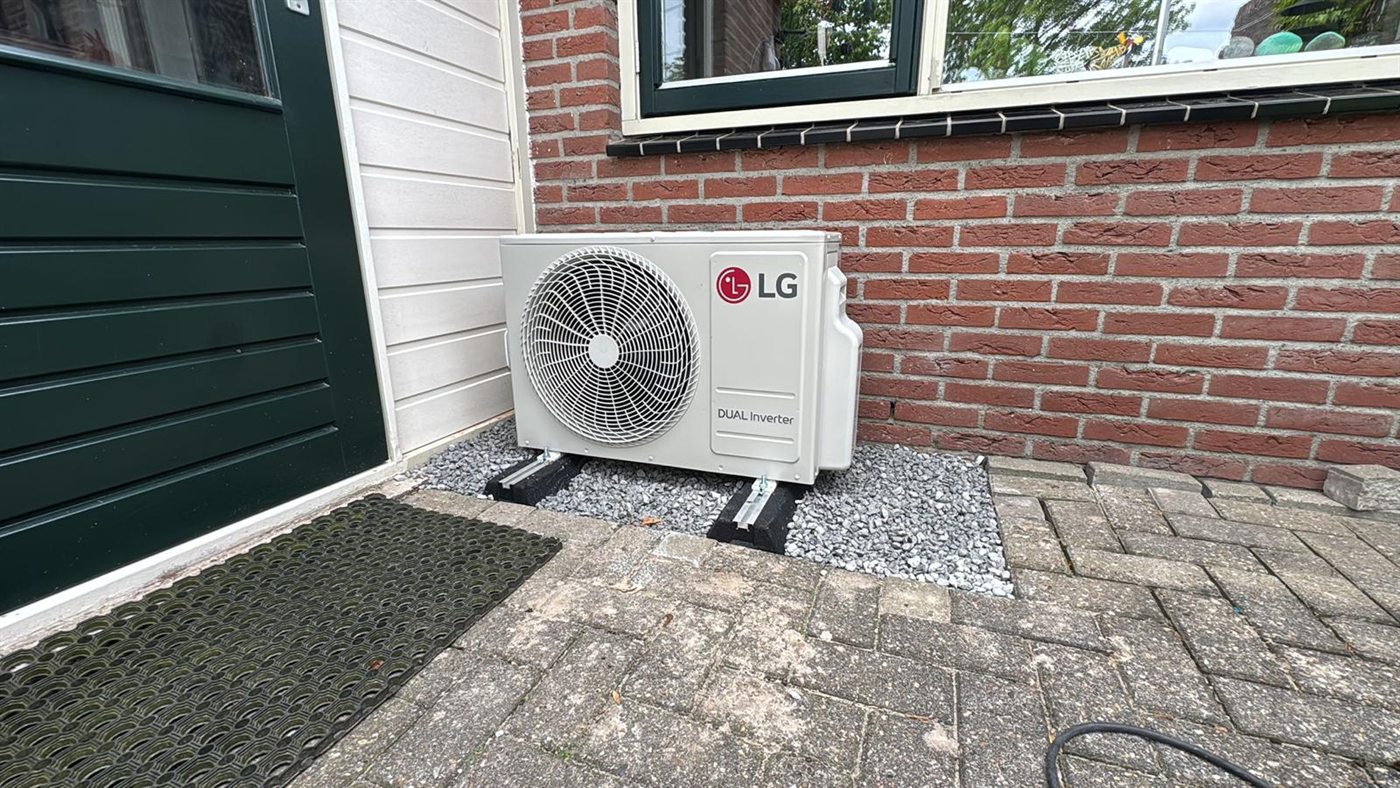 Buitenunit netjes geplaatst