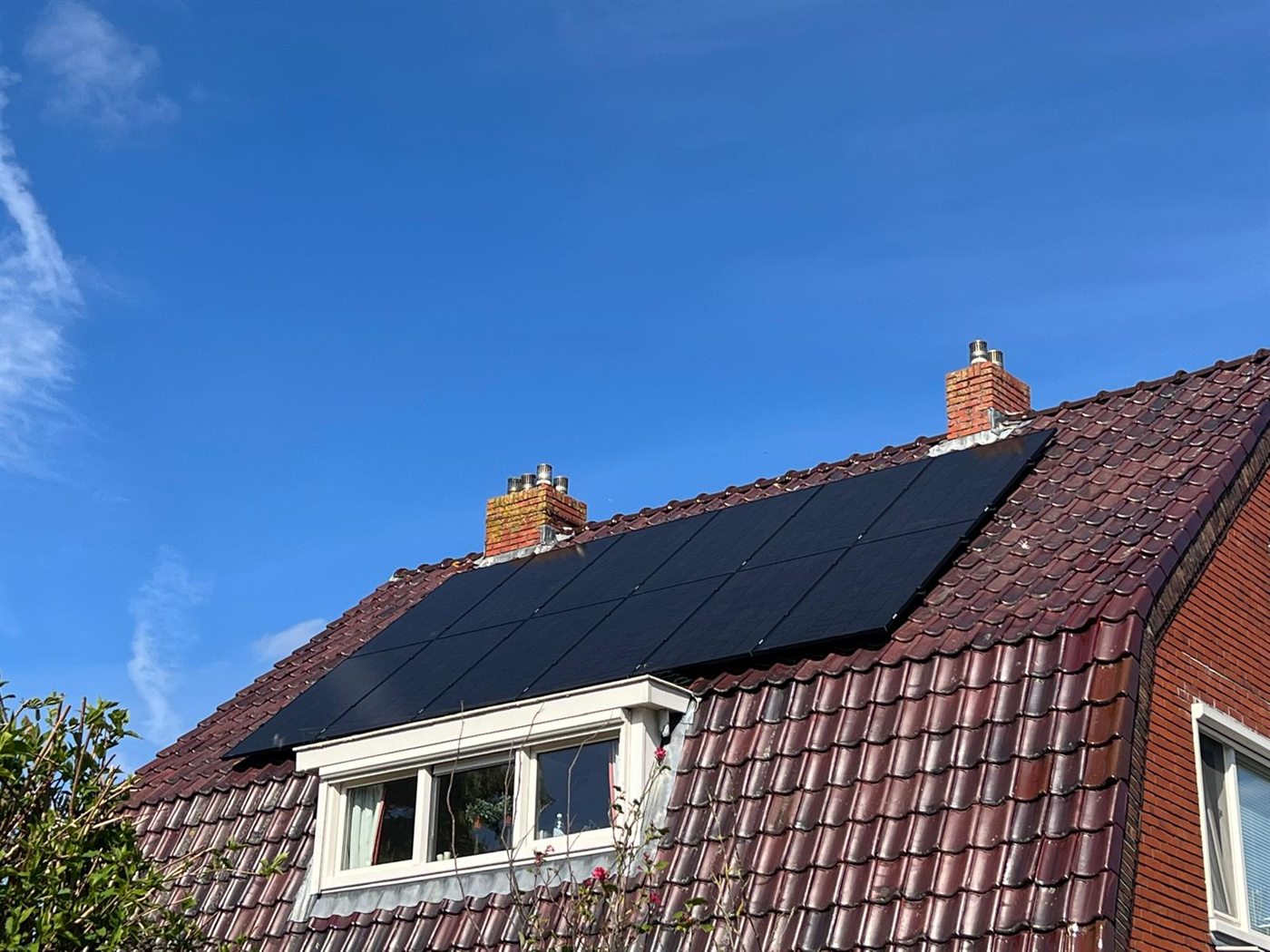 Zonnepanelen op pannendak